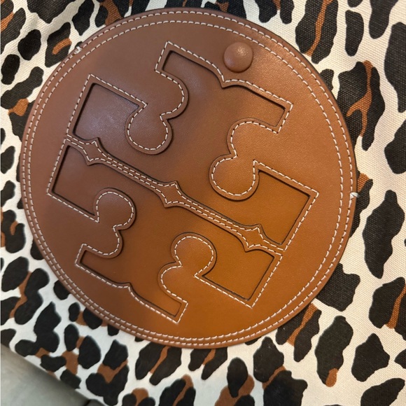 Tory Burch Ella Leopard Canvas Tote - Picture 5 of 8